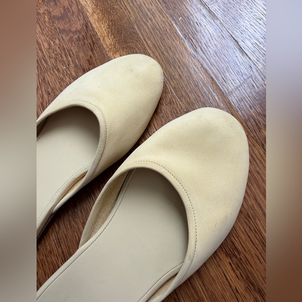 The Row Women's Cream Slip-On Slippers - Picture 3 of 6
